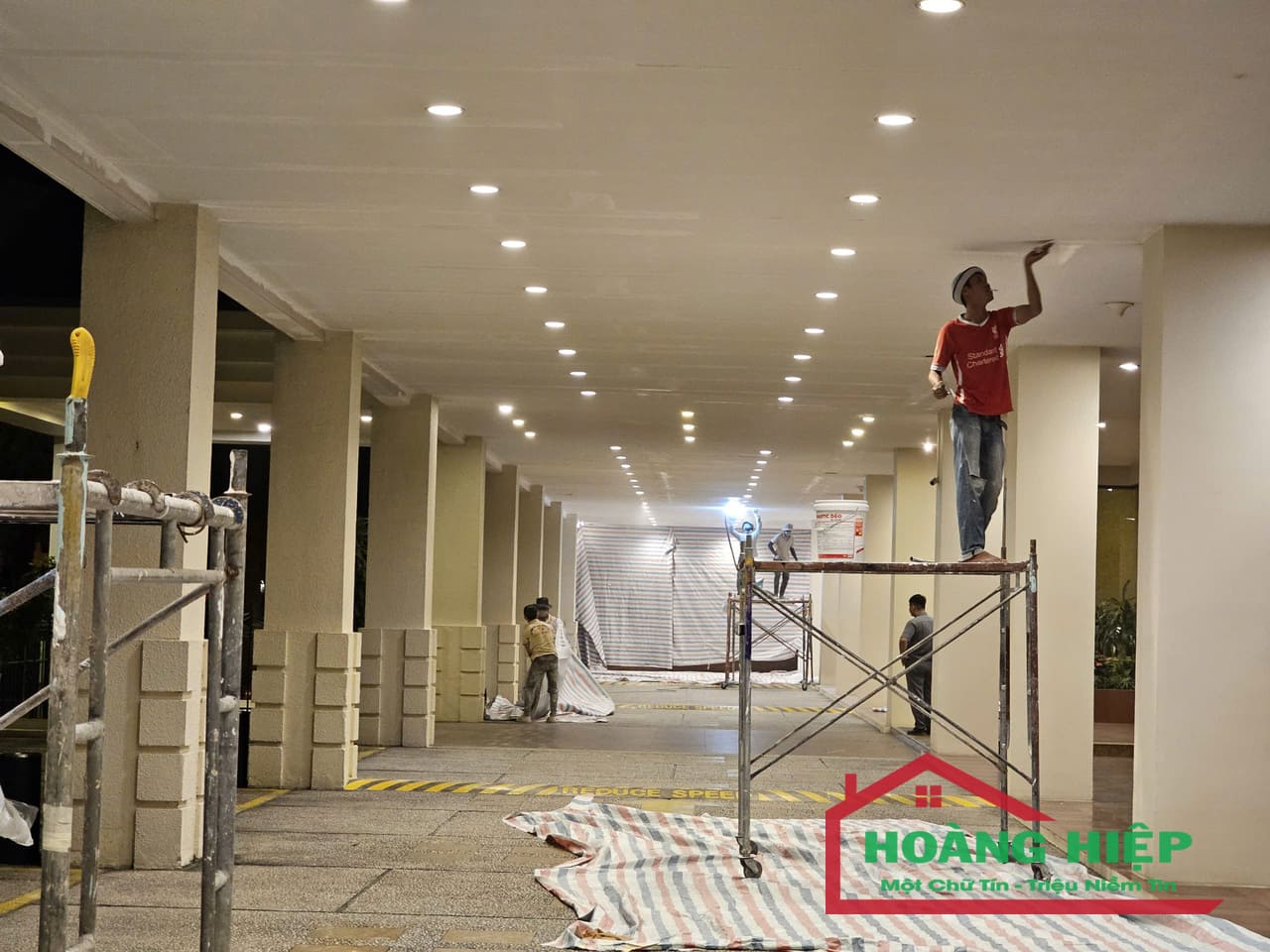 Vách Ngăn Thạch Cao Quận 6 - Uy Tín, Bảo Hành Dài Hạn 5 Liên hệ Hoàng Hiệp tư vấn dịch vụ ngay hôm nay