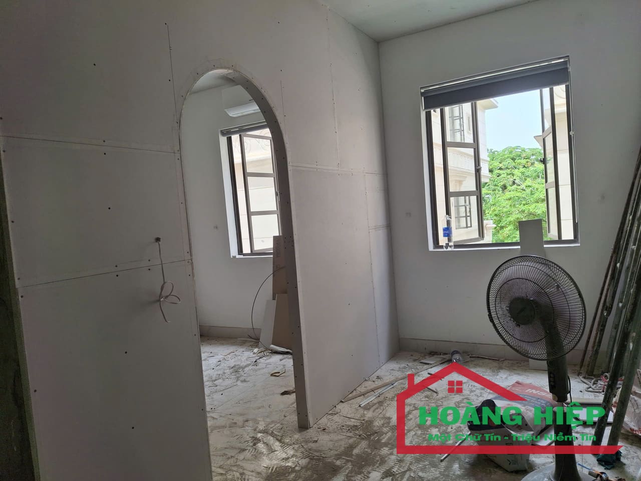 Vách Ngăn Thạch Cao Quận 5 - Thiết Kế Linh Hoạt, Thi Công Nhanh Gọn 4 Quy trình liên hệ và thi công vách ngăn thạch cao quận 5