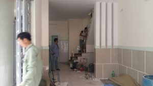 Ảnh thợ sơn sửa nhà tại quận 2 của hoàng hiệp