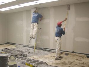 thợ sơn nhà tại bến cát