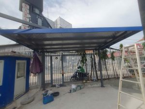 Lợp mái tôn mới cho hạng mục